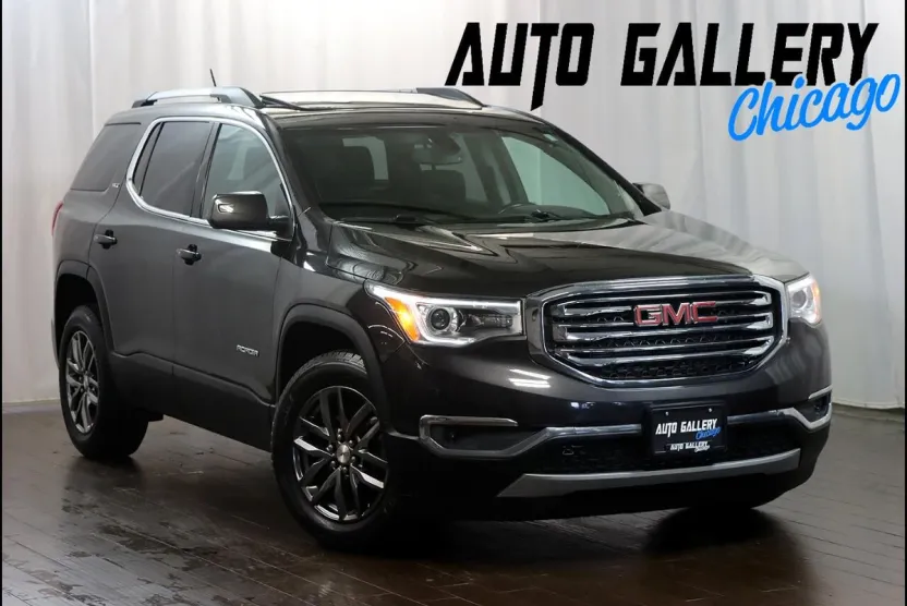 2017 Gmc Acadia SL photo 1