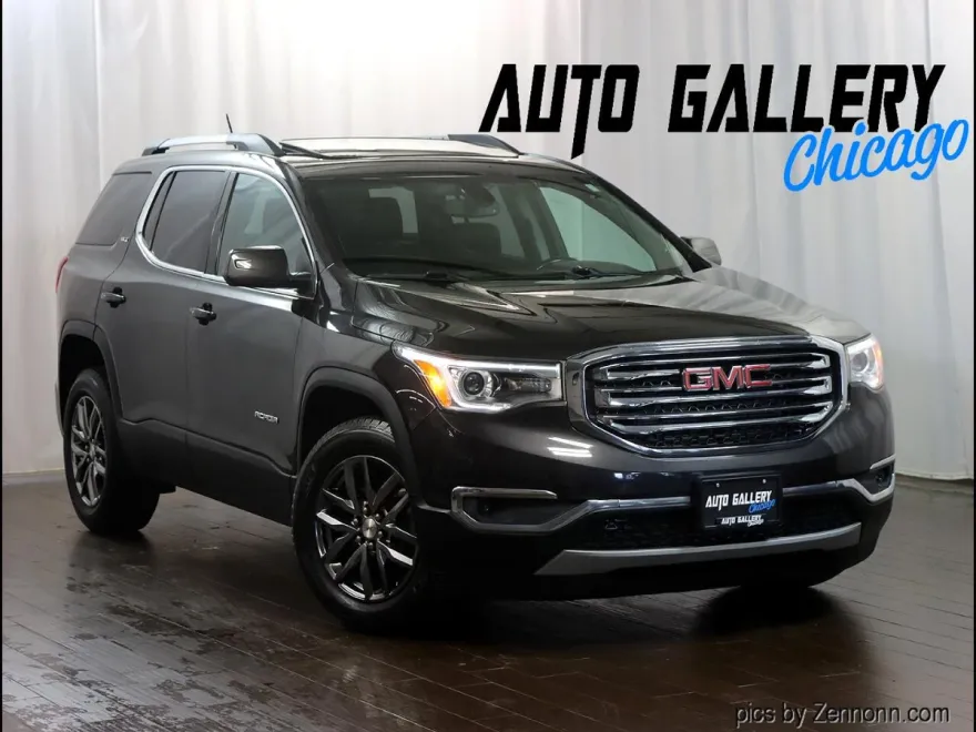 2017 Gmc Acadia SL photo 1