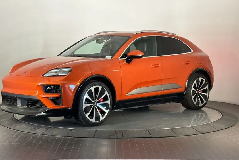 2024 Porsche Macan Turbo Electric photo 1