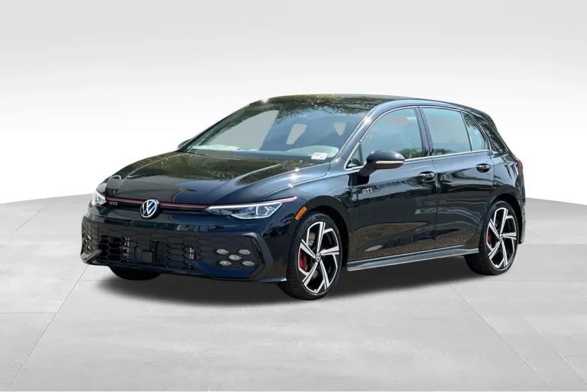 2025 Volkswagen Golf GTI SE photo 1