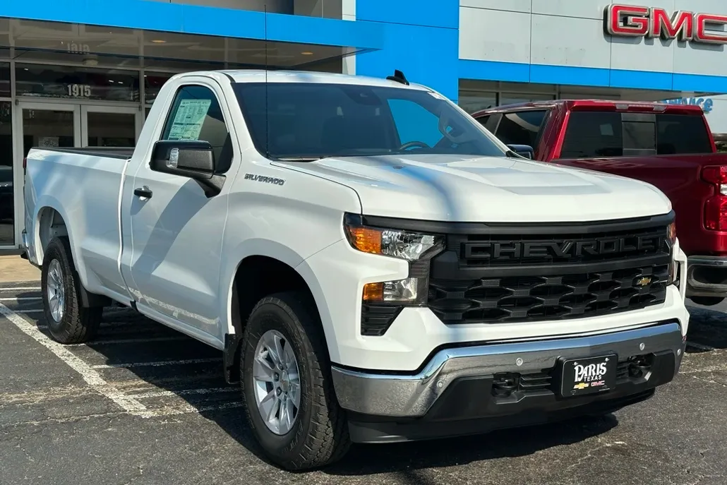 2026 Chevrolet Silverado 1500 photo 1