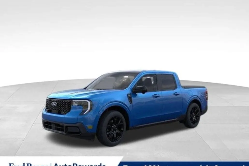 2025 Ford Maverick Lariat photo 1
