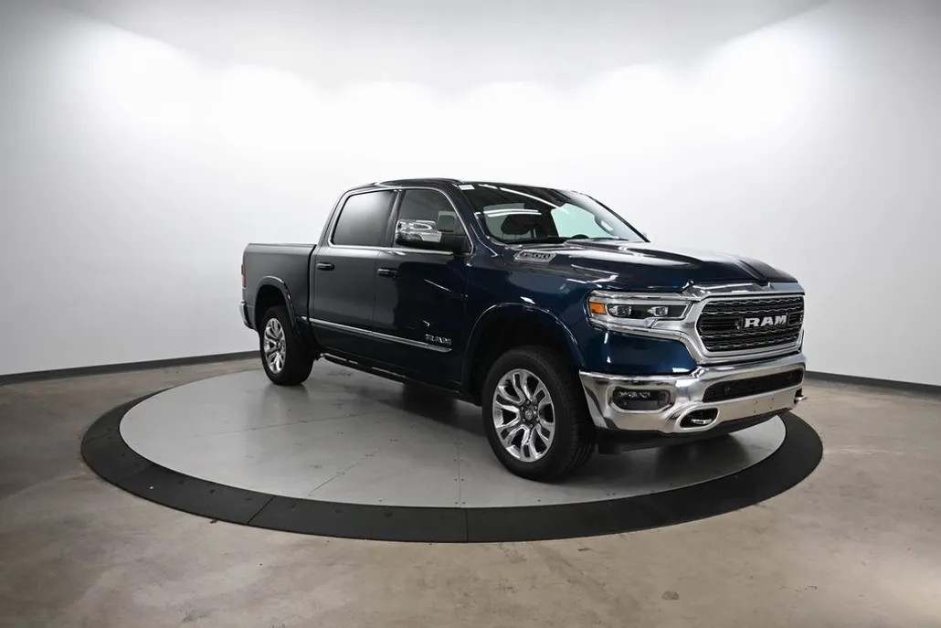 2023 Ram 1500 Limited photo 1
