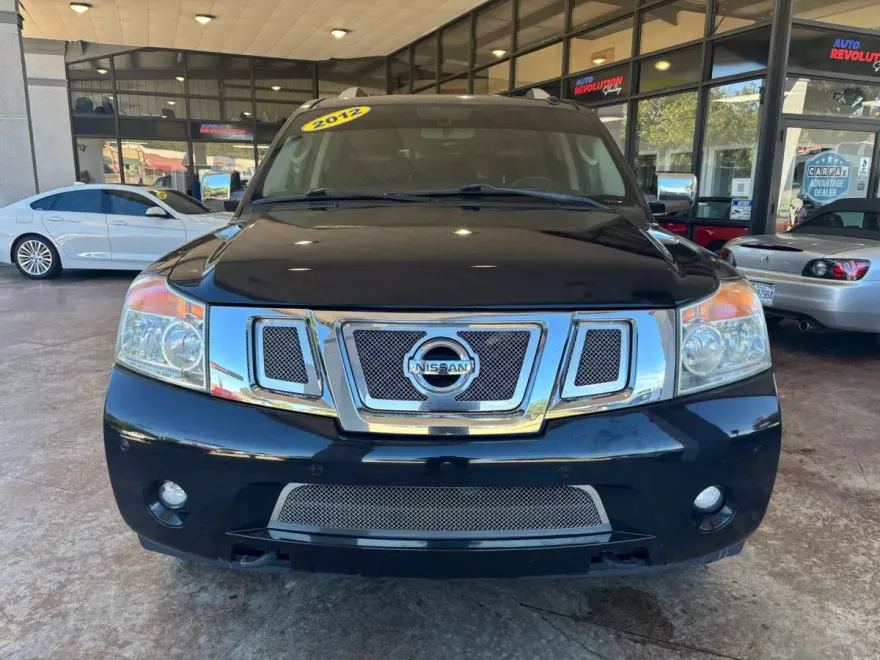 2012 Nissan Armada Platinum photo 1