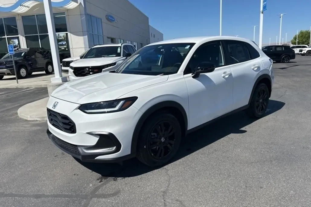 2026 Honda HR-V Sport photo 1