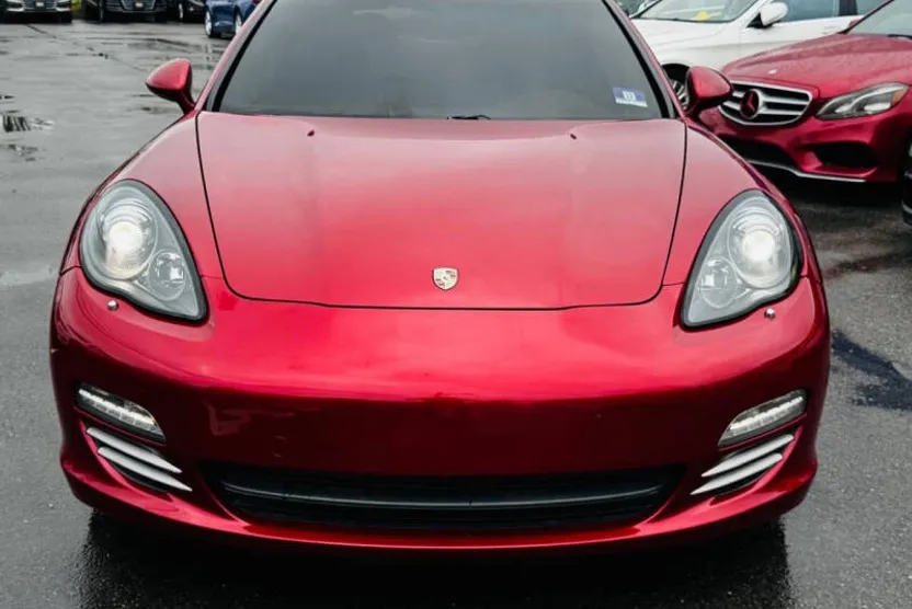 2011 Porsche Panamera 4S photo 1
