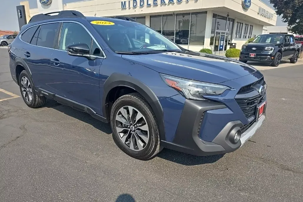 2023 Subaru Outback Limited XT photo 1