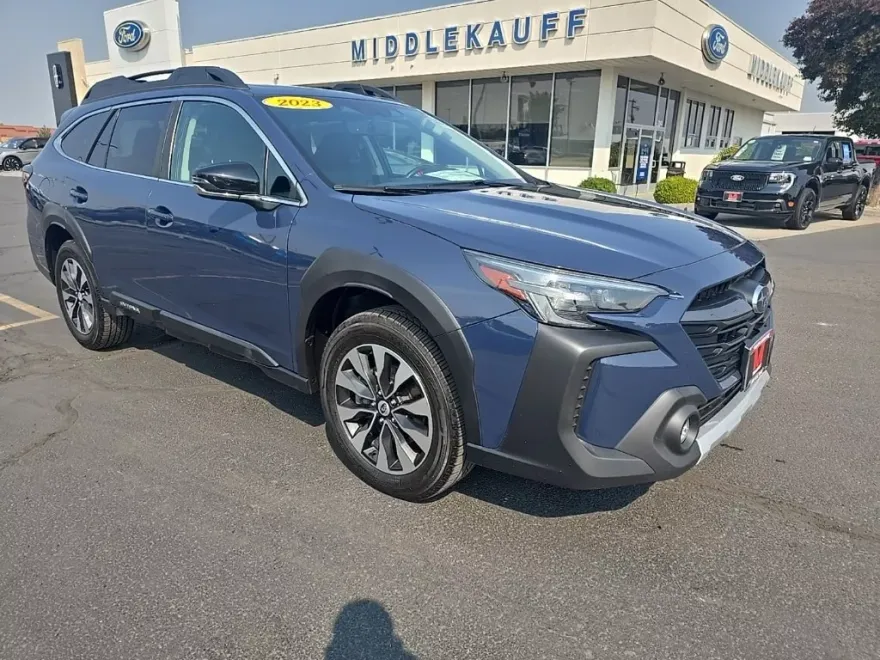 2023 Subaru Outback Limited XT photo 1
