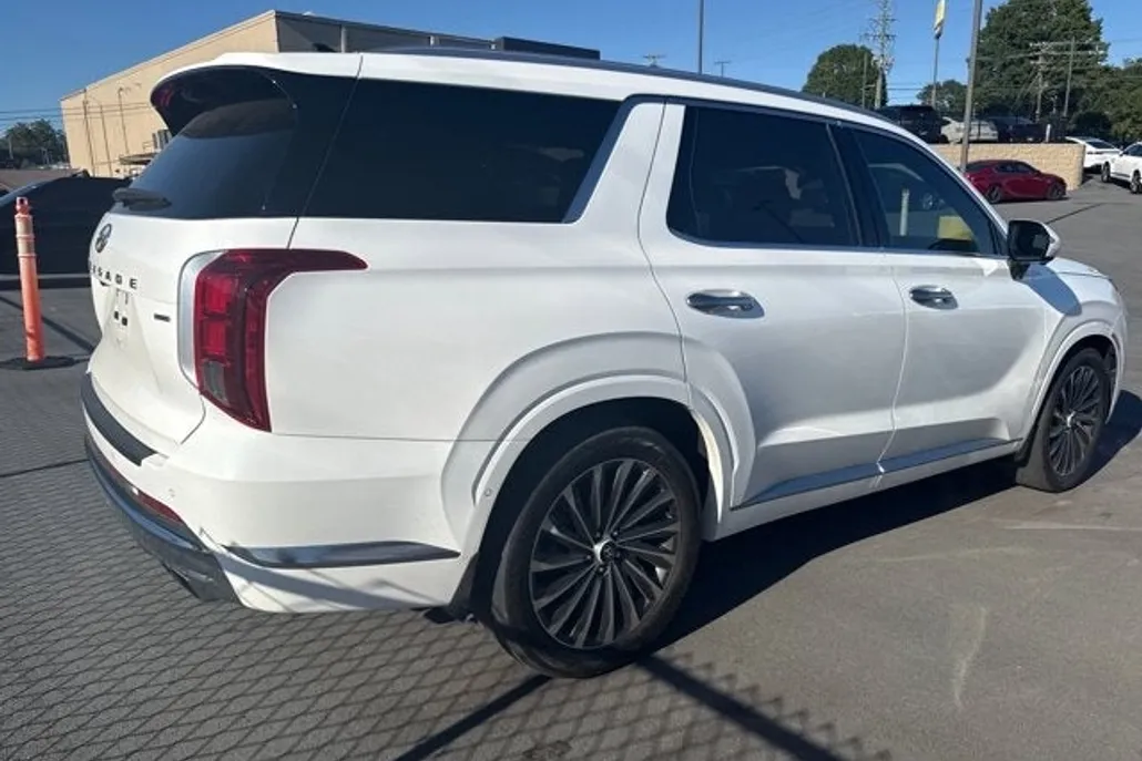 2023 Hyundai Palisade Calligraphy photo 1