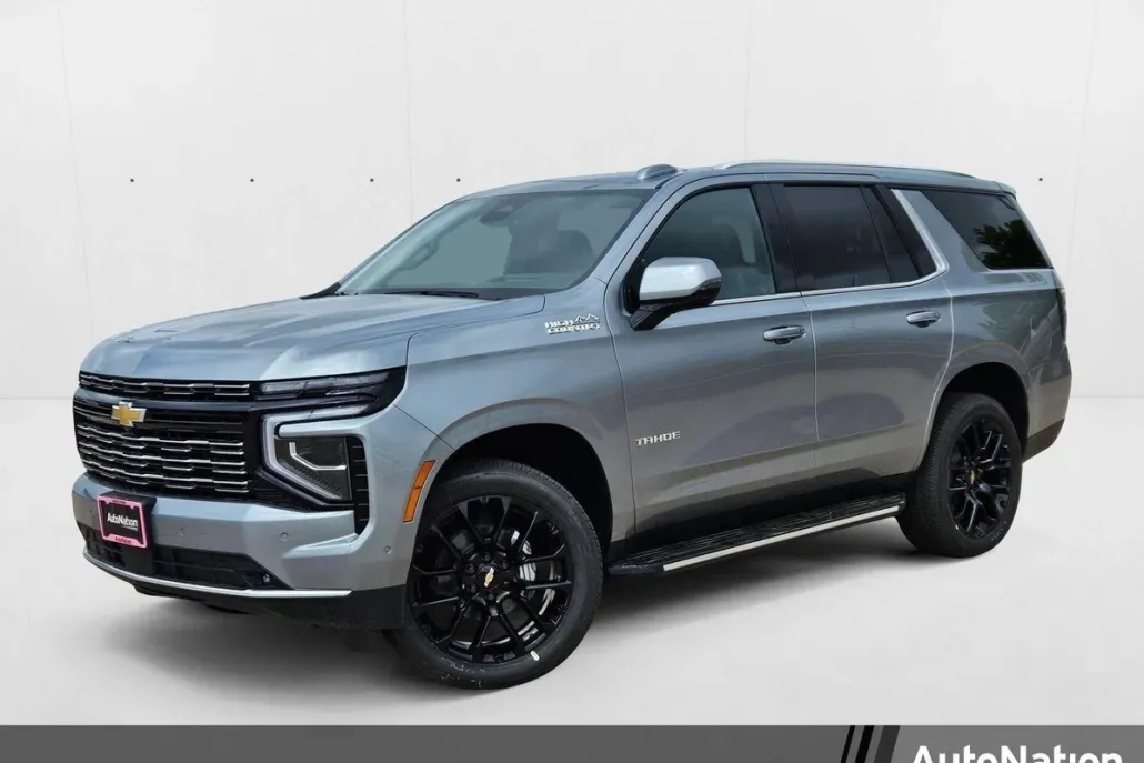 2025 Chevrolet Tahoe High Country photo 1