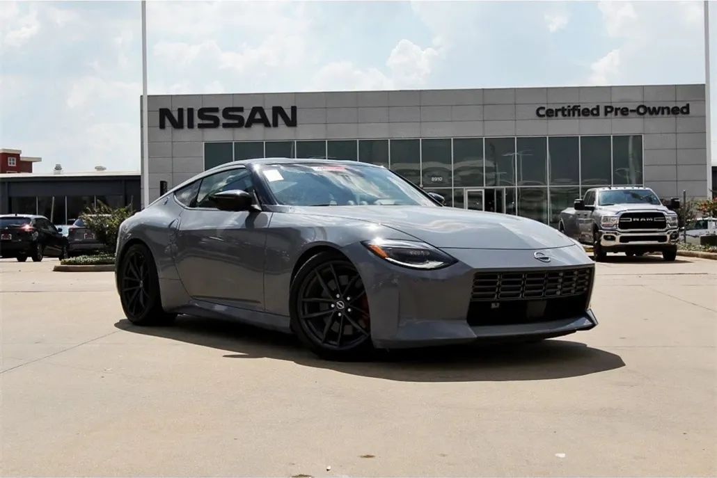 2024 Nissan Z Performance photo 1