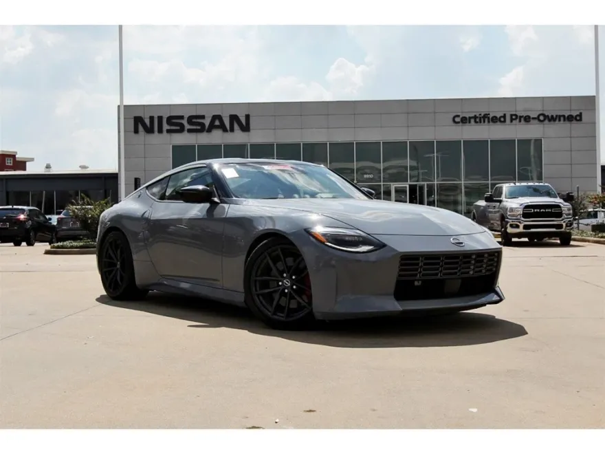 2024 Nissan Z Performance photo 1