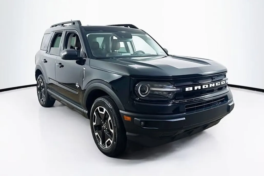 2023 Ford Bronco Sport Outer Banks photo 1