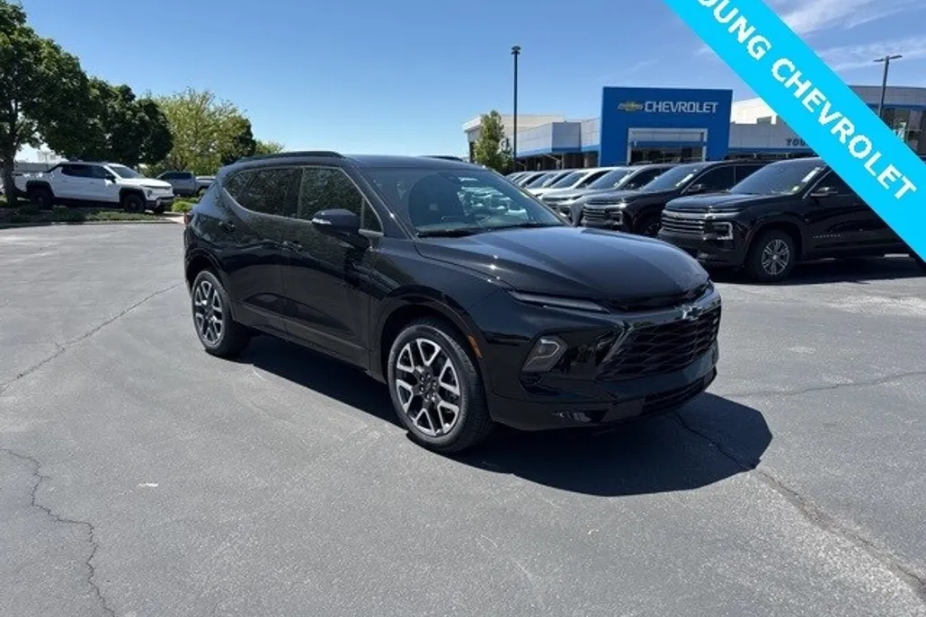 2025 Chevrolet Blazer RS photo 1