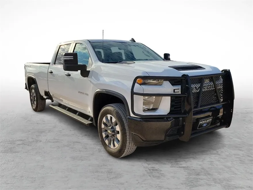 2023 Chevrolet Silverado 2500HD Custom photo 1