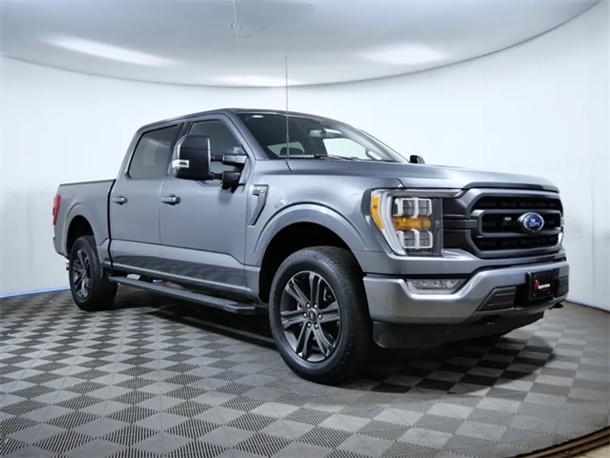 2023 Ford F-150 XLT photo 1