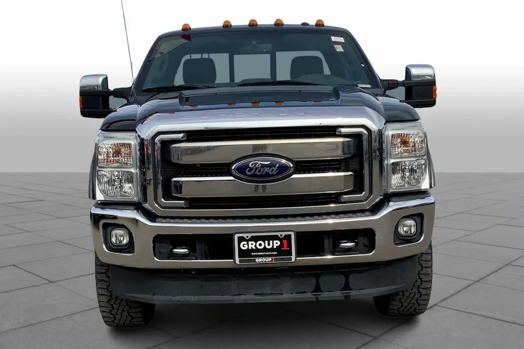 2015 Ford F-350 Lariat photo 1