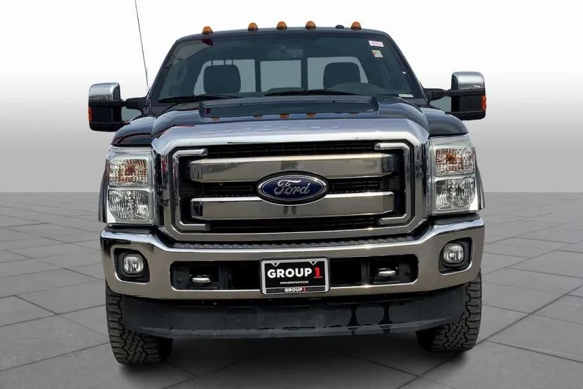 2015 Ford F-350 Lariat photo 1