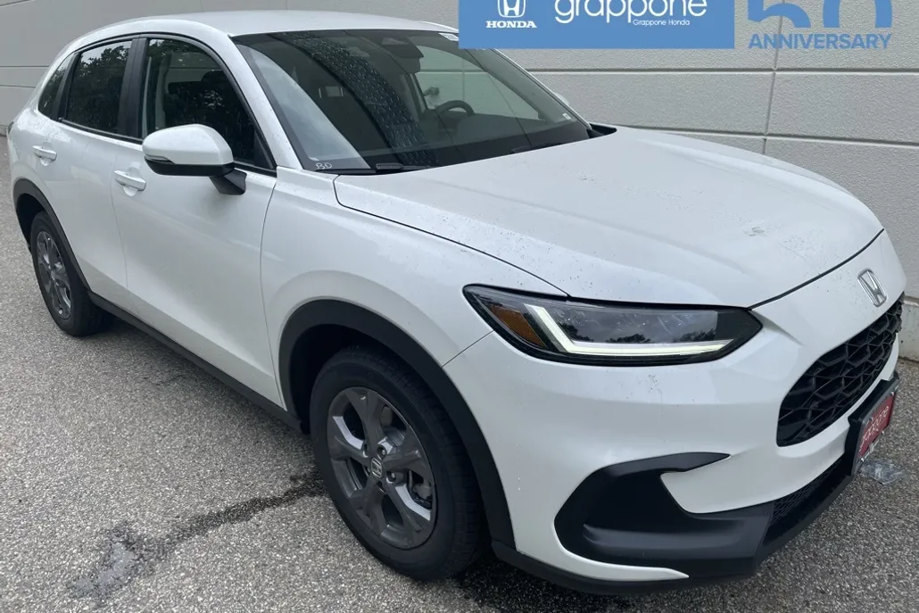 2026 Honda HR-V LX photo 1