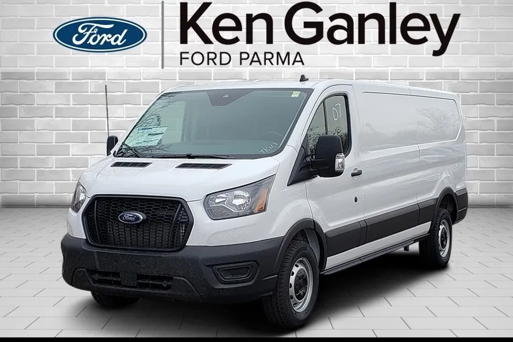 2025 Ford Transit photo 1