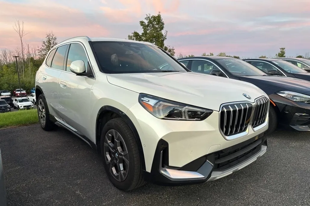2025 Bmw X1 XDrive28i photo 1