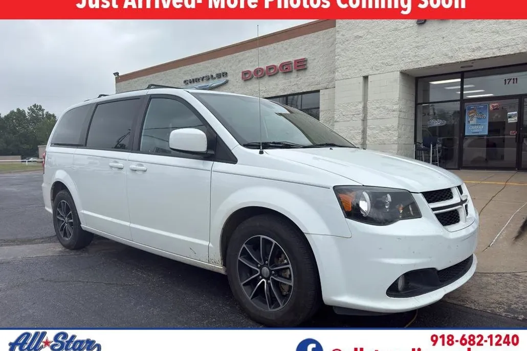 2019 Dodge Grand Caravan GT photo 1