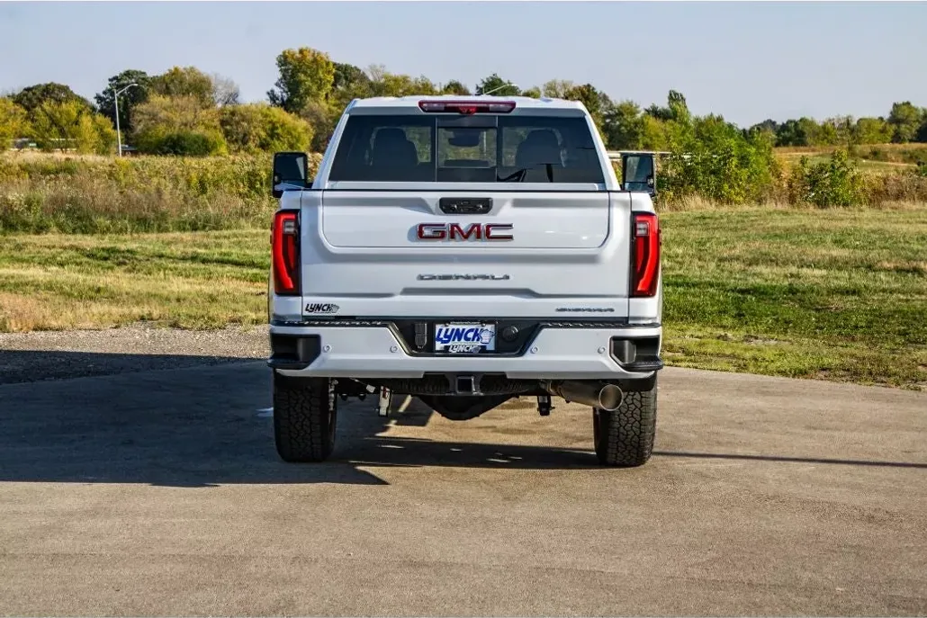2026 Gmc Sierra 2500 HD Denali photo 1