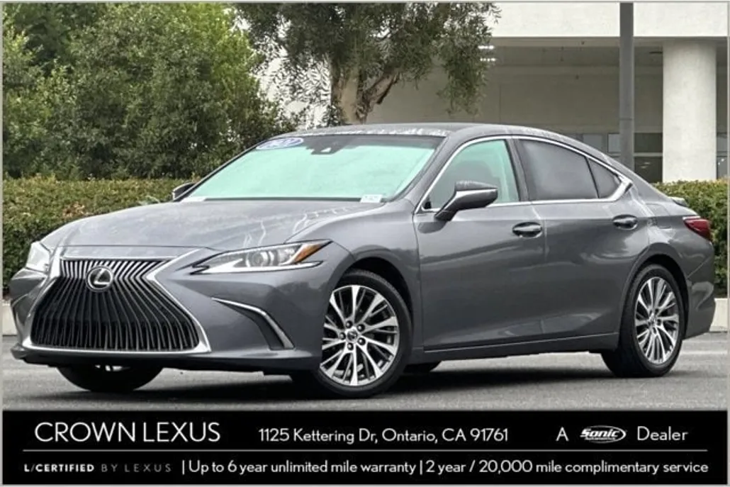 2021 Lexus ES 350 photo 1