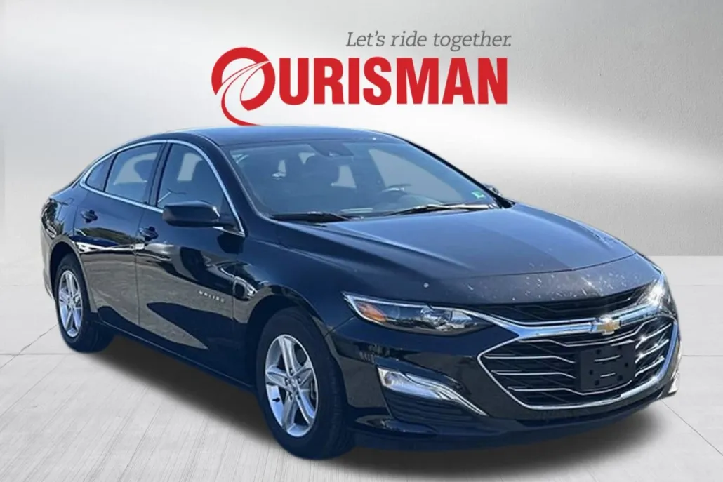 2025 Chevrolet Malibu LS photo 1