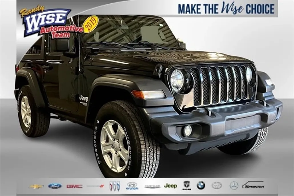 2019 Jeep Wrangler Sport S photo 1