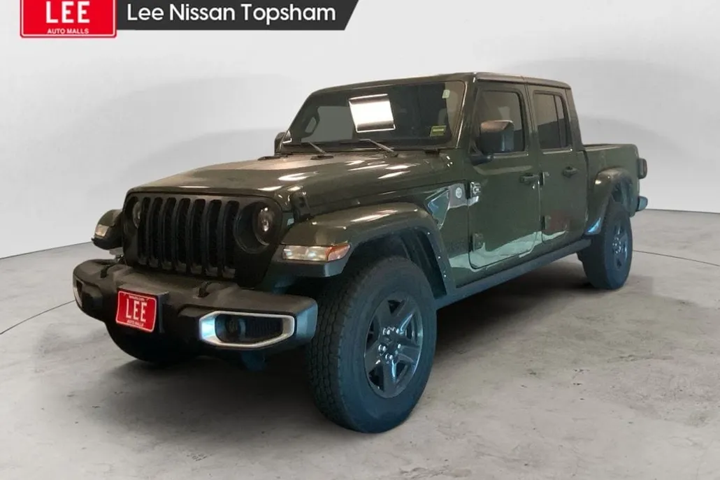 2021 Jeep Gladiator Sport S photo 1