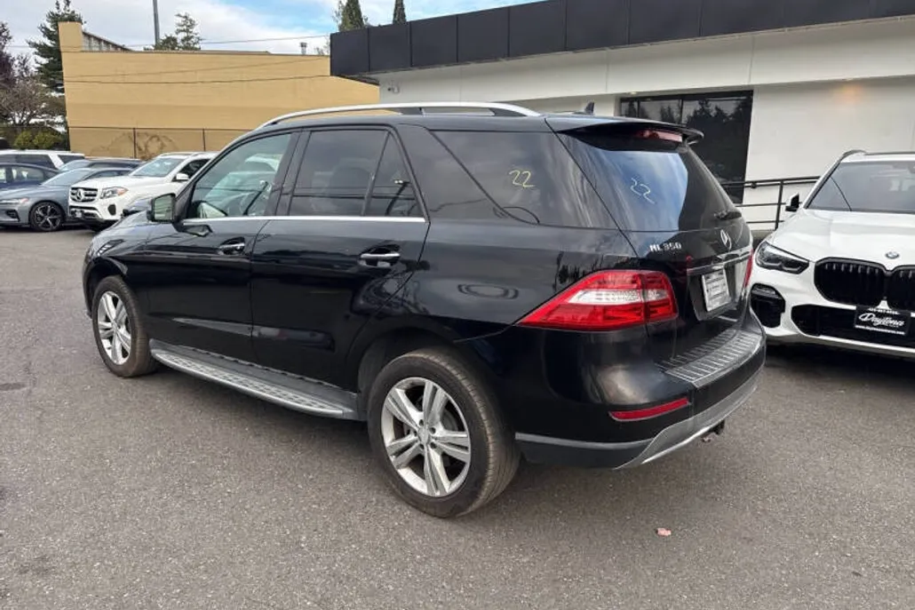 2013 Mercedes Benz ML 350 photo 1