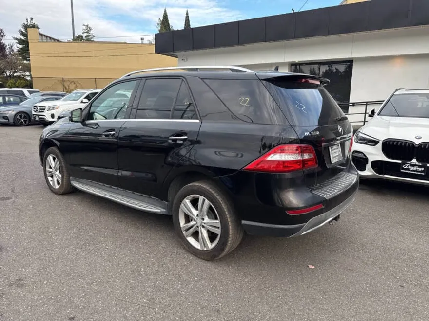2013 Mercedes Benz ML 350 photo 1