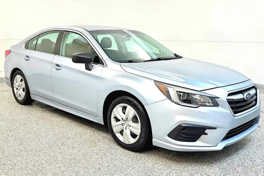 2019 Subaru Legacy 3.6R Limited photo 1
