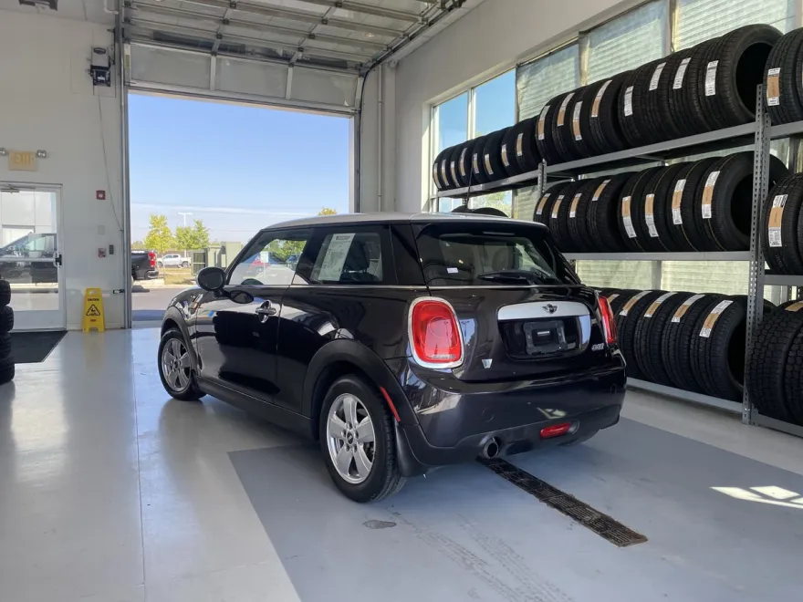 2015 Mini Cooper Hardtop 2 Door photo 1