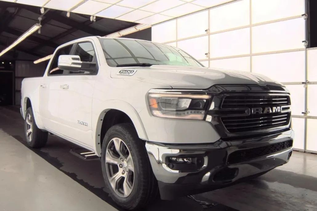 2022 Ram 1500 Laramie photo 1