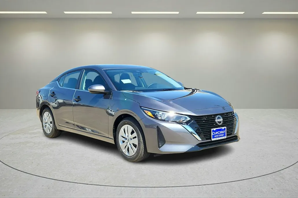 2025 Nissan Sentra S photo 1