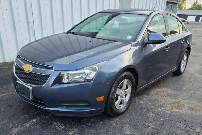 2014 Chevrolet Cruze photo 1