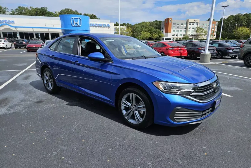 2024 Volkswagen Jetta 1.5T SE photo 1