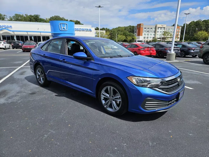 2024 Volkswagen Jetta 1.5T SE photo 1