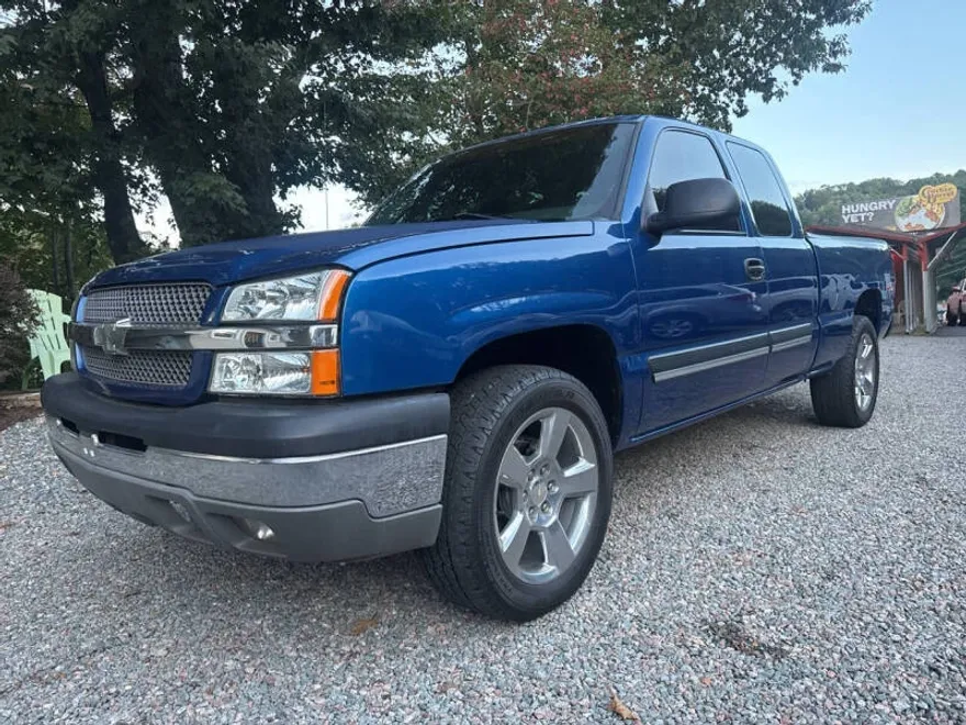 2003 Chevrolet Silverado 1500 photo 1