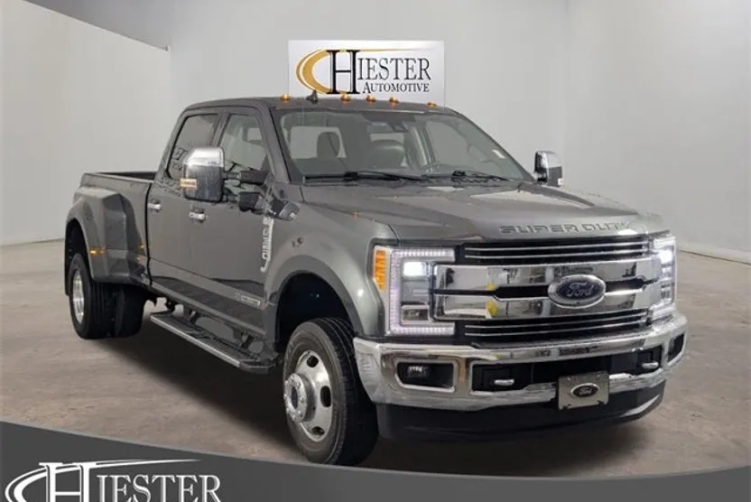 2019 Ford F-350 photo 1