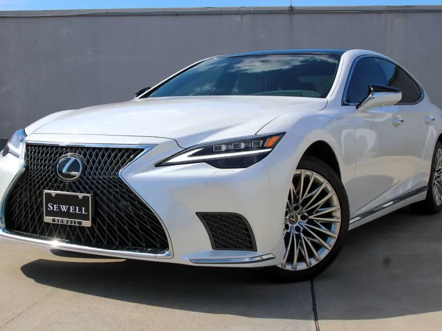 2024 Lexus LS 500 photo 1
