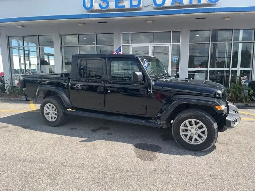 2023 Jeep Gladiator Sport S photo 1