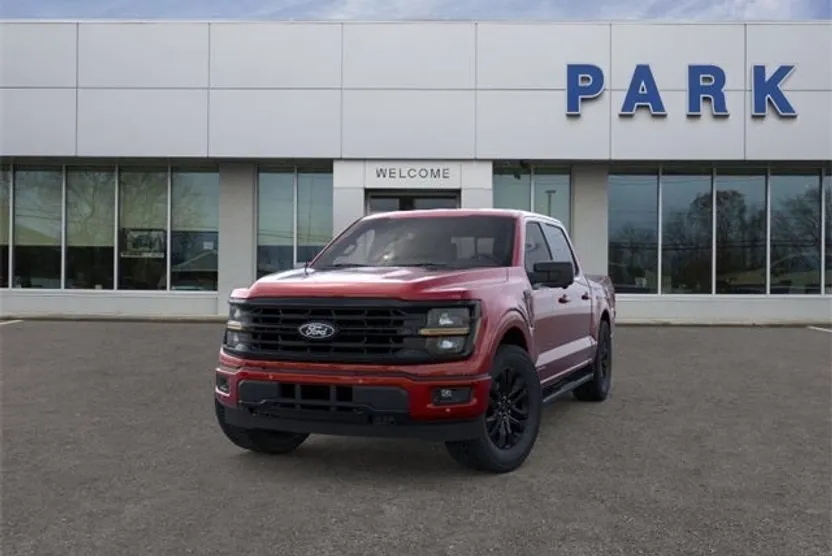 2025 Ford F-150 XLT photo 1