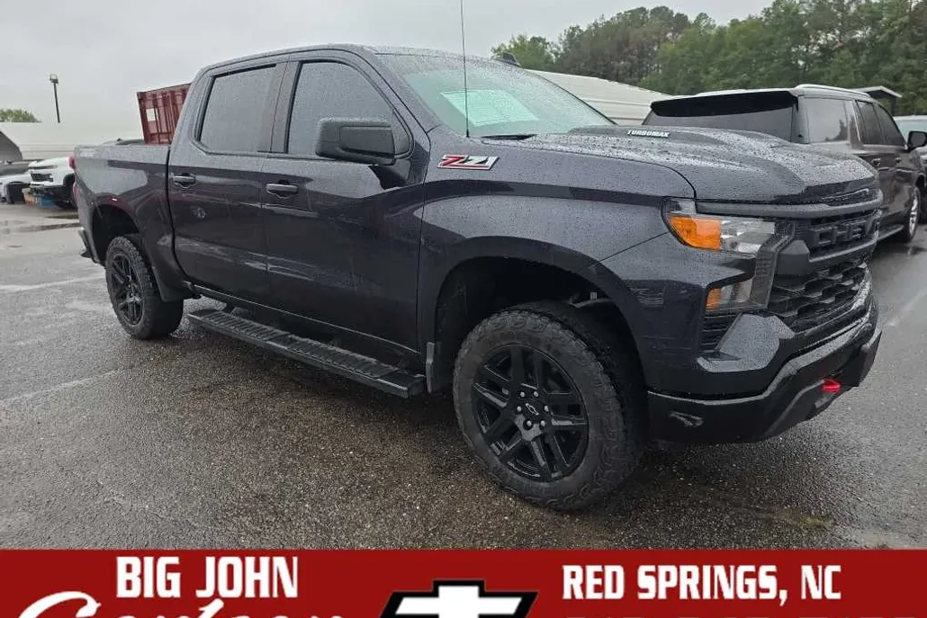 2024 Chevrolet Silverado 1500 Custom Trail Boss photo 1