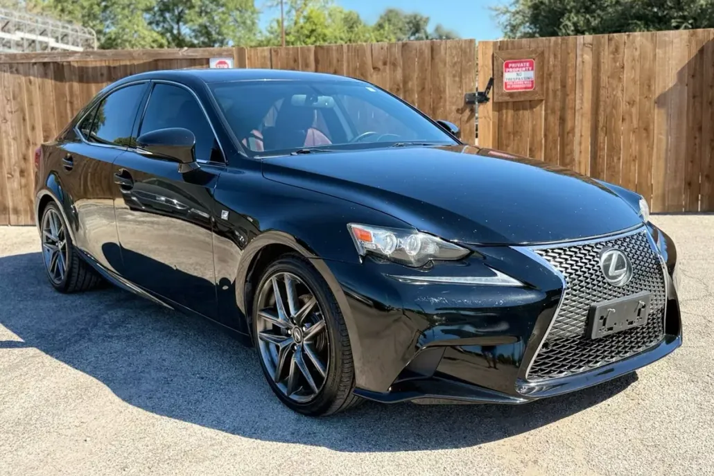 2015 Lexus IS 250 photo 1