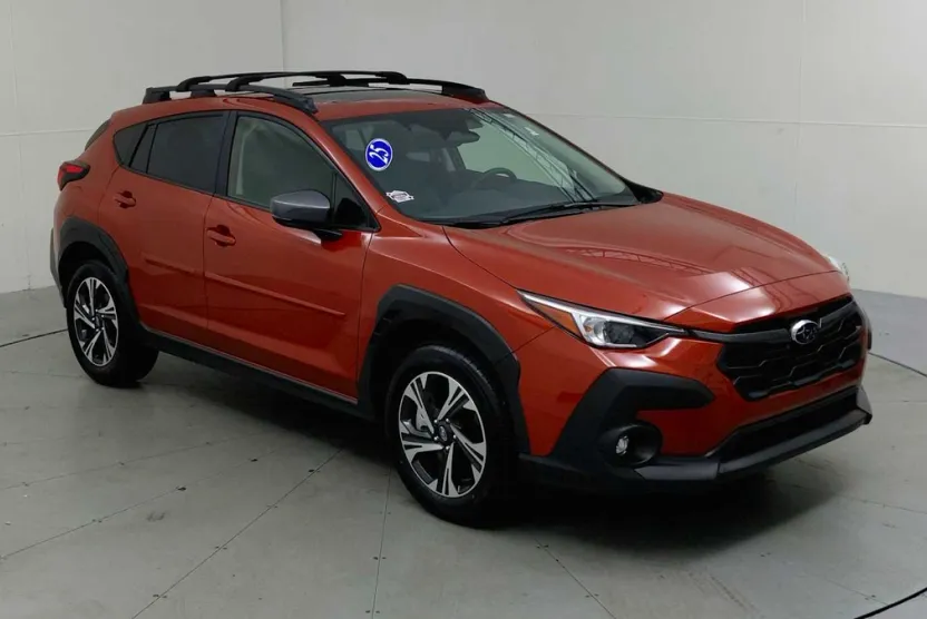 2025 Subaru Crosstrek Premium photo 1