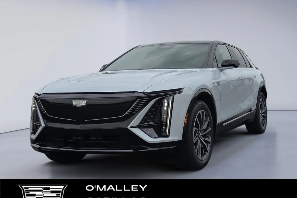 2026 Cadillac Lyriq Sport photo 1