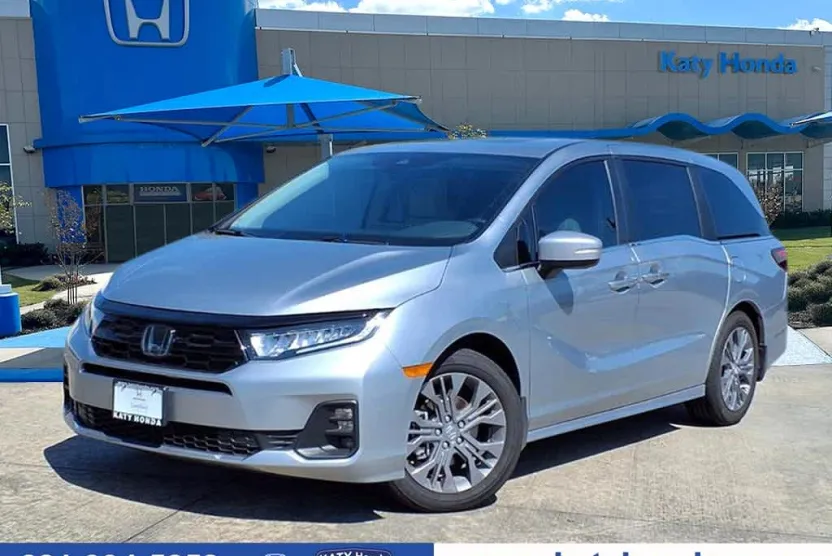 2025 Honda Odyssey Touring photo 1